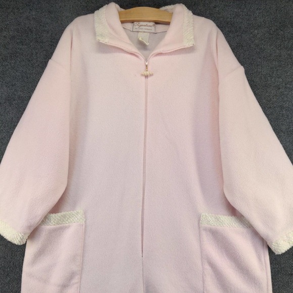 Signature II by Stan Herman Women's Zip Up Fleece Fuzzy Robe Pink Actual 49x55 - Picture 3 of 13